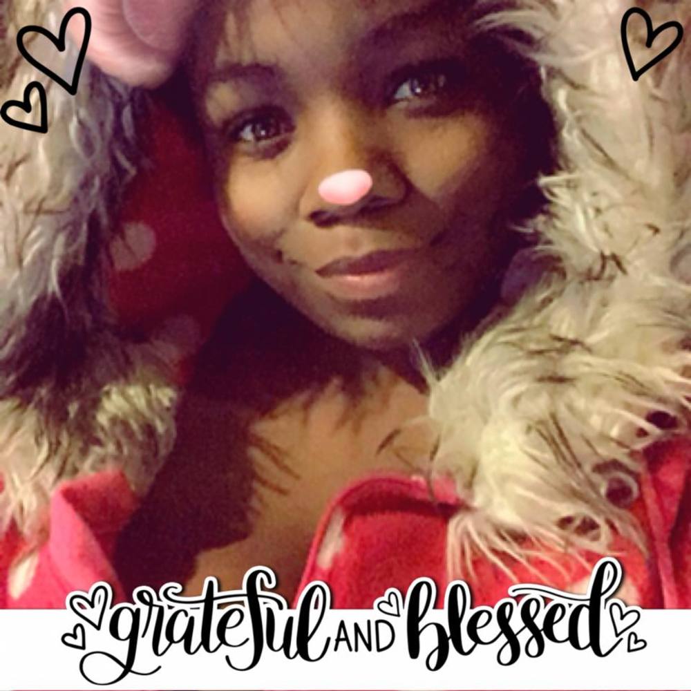 Meet your Posher, Tiffany